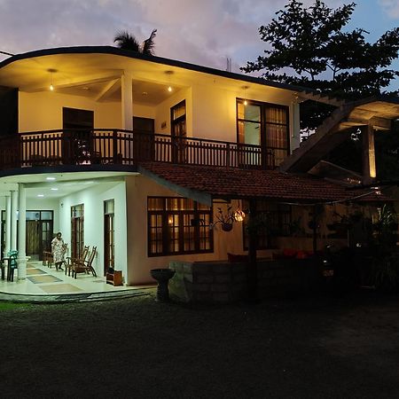 Aurora Echo Villa Матара Екстер'єр фото